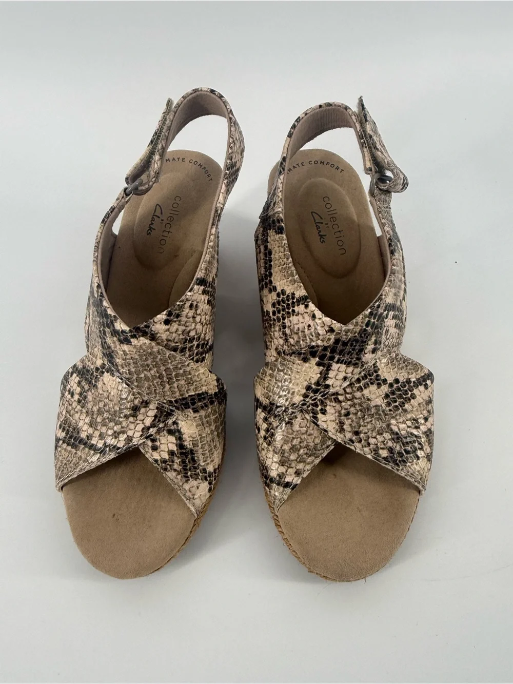 Clarks Lafley Alaine Snake Print Wedge Sandals Shoes Size 5.5 M 5 1/2 EUC Taupe